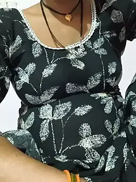 Stripchat Watch Live Sex Cams of Love-pari77