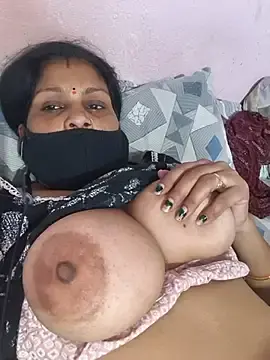Stripchat Free Live Porn of Love-pari77