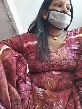 Stripchat Best Webcam of Love-pari77