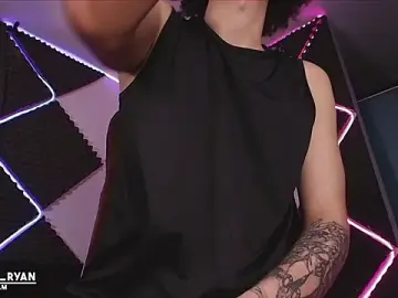 Stripchat Live Sex of bigryann23