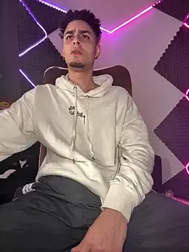 Stripchat Live Porn of bigryann23