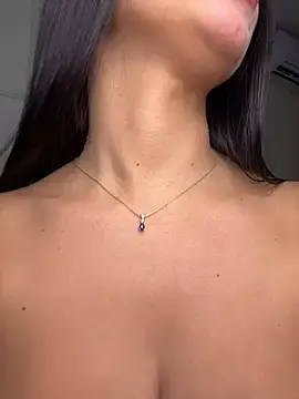 Stripchat Sex Cam of Miss_blue69