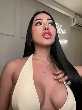 Stripchat Watch Live Sex Cams of Miss_blue69