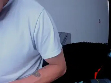 Stripchat Live Porn of Andy_naughty1