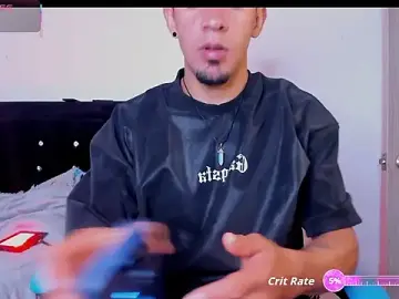 Stripchat Live Porn of Andy_naughty1