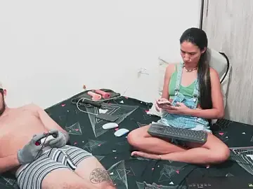 Stripchat Nude Webcam of bonyclyde2203