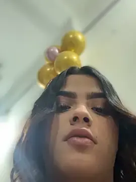 Stripchat Live Sex Cam of Kaily_Sweet16