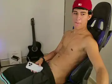Stripchat Watch Live Sex Cams of Juan_da01