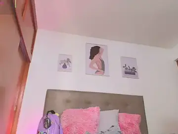 Stripchat Adult Webcam of Miley_Baker