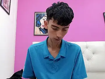 Stripchat Private Sex Chat of ttimy_x_boy