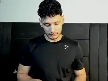 Stripchat Sex Cam of alejandro__2