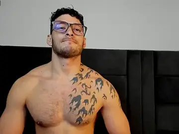 Stripchat Adult Webcam of alejandro__2