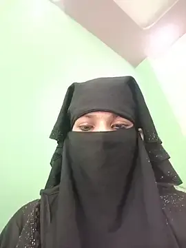 Stripchat Sex Cam of Aafreen_36