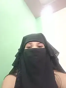 Stripchat Adult Webcam of Aafreen_36