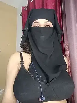 Stripchat Sex Cam of Aafreen_36