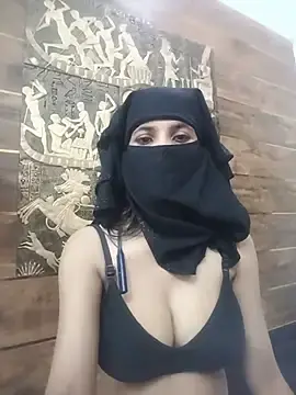 Stripchat Free Porn Cam of Aafreen_36