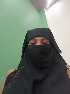 Stripchat Free Porn Cam of Aafreen_36