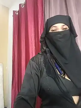 Stripchat Free Porn Cam of Aafreen_36