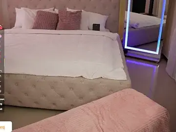 Stripchat Live Porn of LuanaRisque