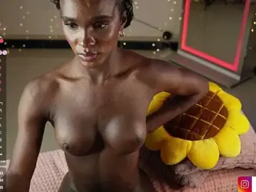 Stripchat Free Porn Cam of LuanaRisque