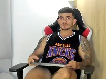 Stripchat Sex Chat of Ricardogo19
