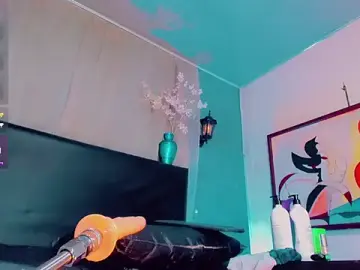 Stripchat Adult Webcams of _ChanellR_