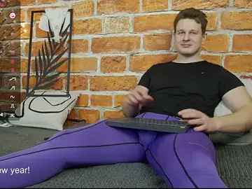 Stripchat Watch Live Sex Cams of charlie_smiley