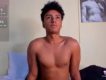 Stripchat Sex Cam of MagnusKing_