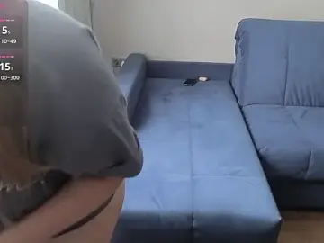 Stripchat Live Sex Cam of MilaaMilaa