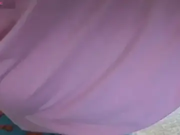 Stripchat Adult Webcam of MilaaMilaa