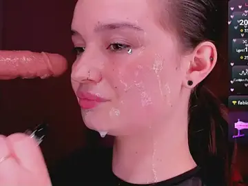 Stripchat Live Sex Cam of bitchpeace_