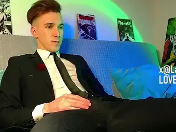 Stripchat Adult Webcam of Midnighter_