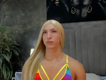 Stripchat Live Porn of isa_lancaster