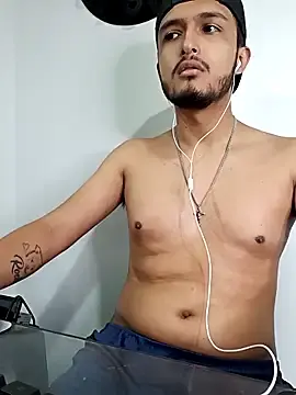 Stripchat Adult Video Chat of mosmar_20