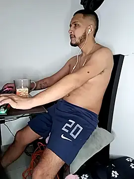 Stripchat Watch Live Sex Cams of mosmar_20