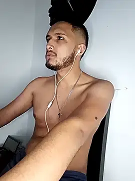 Stripchat Adult Video Chat of mosmar_20