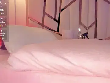 Stripchat Live Sex Cam of hot_booty_