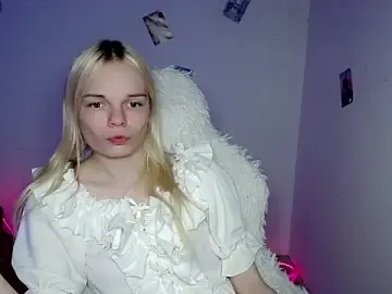 Stripchat Free Porn Cam of Emily_Nyaffee