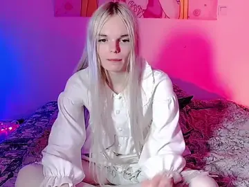 Stripchat Best live sex cam show of Emily_Nyaffee