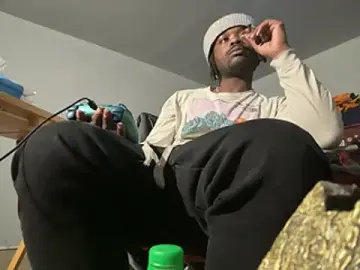 Stripchat Sex Cam of MIGHTYDEMONXXX