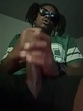 Stripchat Free Live Porn of MIGHTYDEMONXXX
