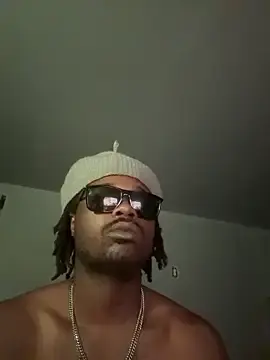 Stripchat Adult Webcam of MIGHTYDEMONXXX