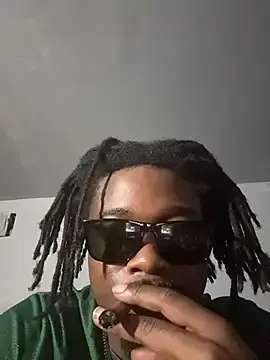 Stripchat Live Porn of MIGHTYDEMONXXX