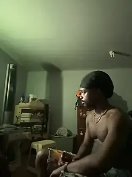 Stripchat Free Porn Cam of MIGHTYDEMONXXX