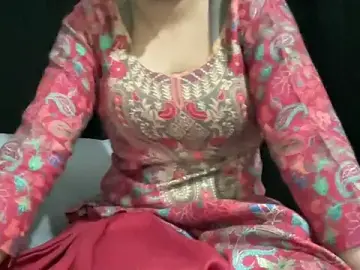 Stripchat Live Porn of Komal_panjabi_girl