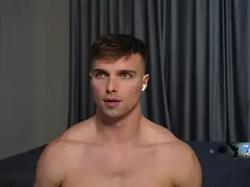 Stripchat Live Porn of Nik_Sharp