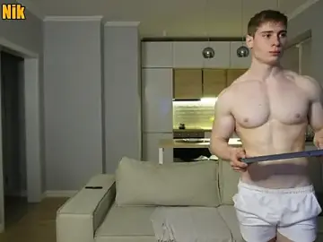 Stripchat Nude Webcam of Nik_Sharp