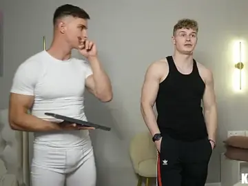 Stripchat Free Live Porn of Nik_Sharp