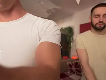 Stripchat Watch Live Sex Cams of Nik_Sharp