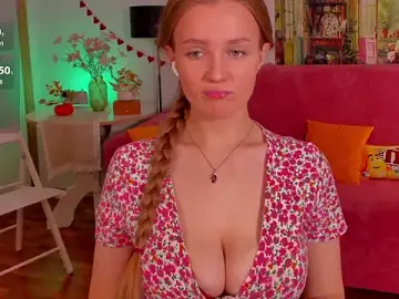 Stripchat Free Porn Cam of SweetMilkis